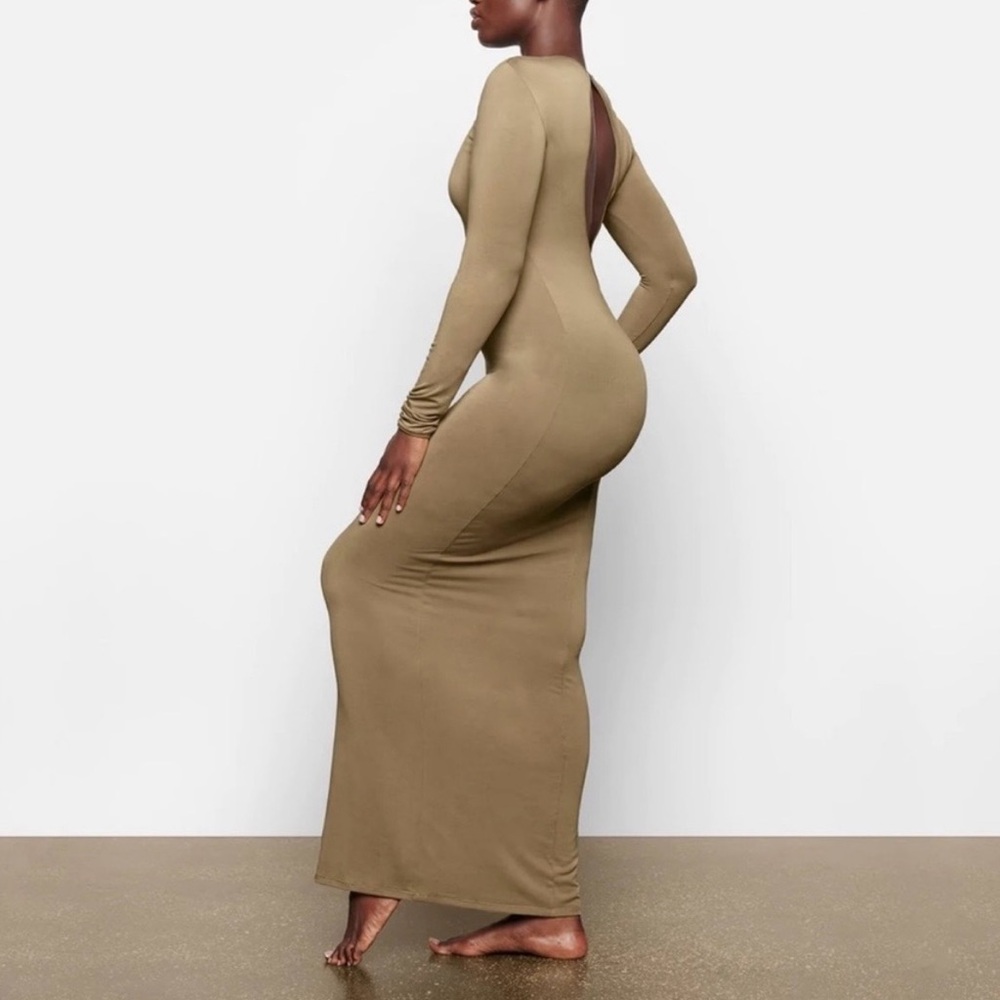 SKIMS Khaki Soft Lounge Long Sleeve Cut Out Back Maxi Dress